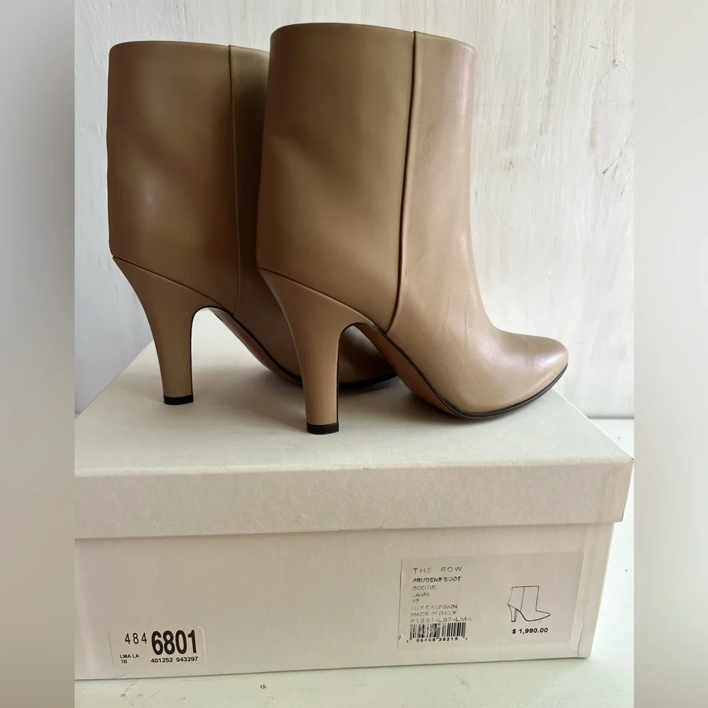 THE ROW Prudens Bootie- Neutral- 37
